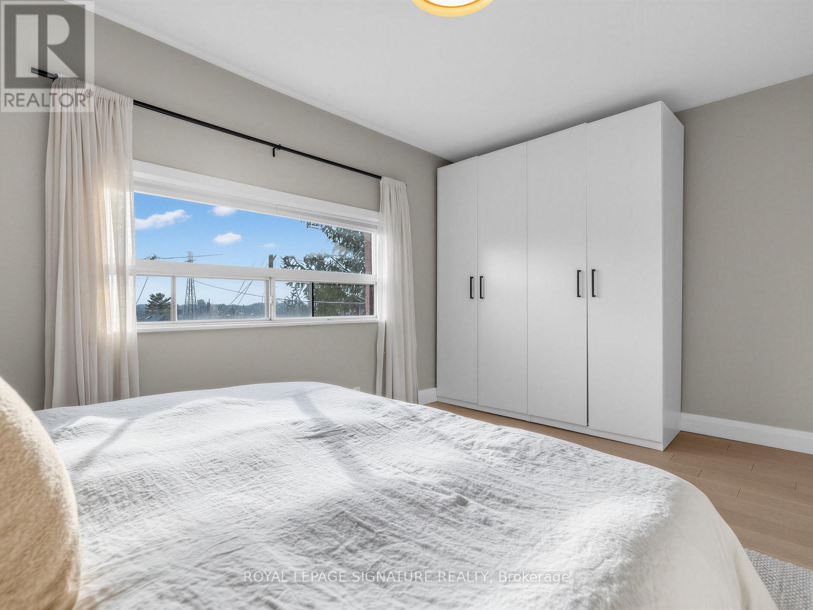 181 Gilbert Avenue, Toronto, Ontario  M6E 4W6 - Photo 17 - W13051318