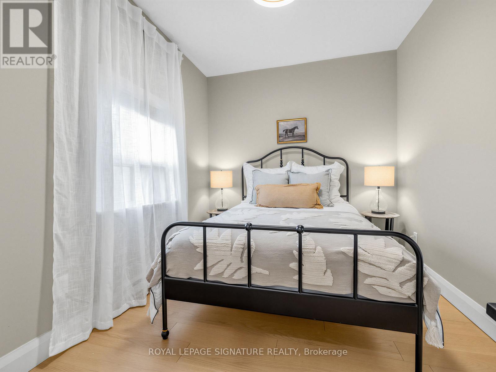 181 Gilbert Avenue, Toronto, Ontario  M6E 4W6 - Photo 18 - W13051318