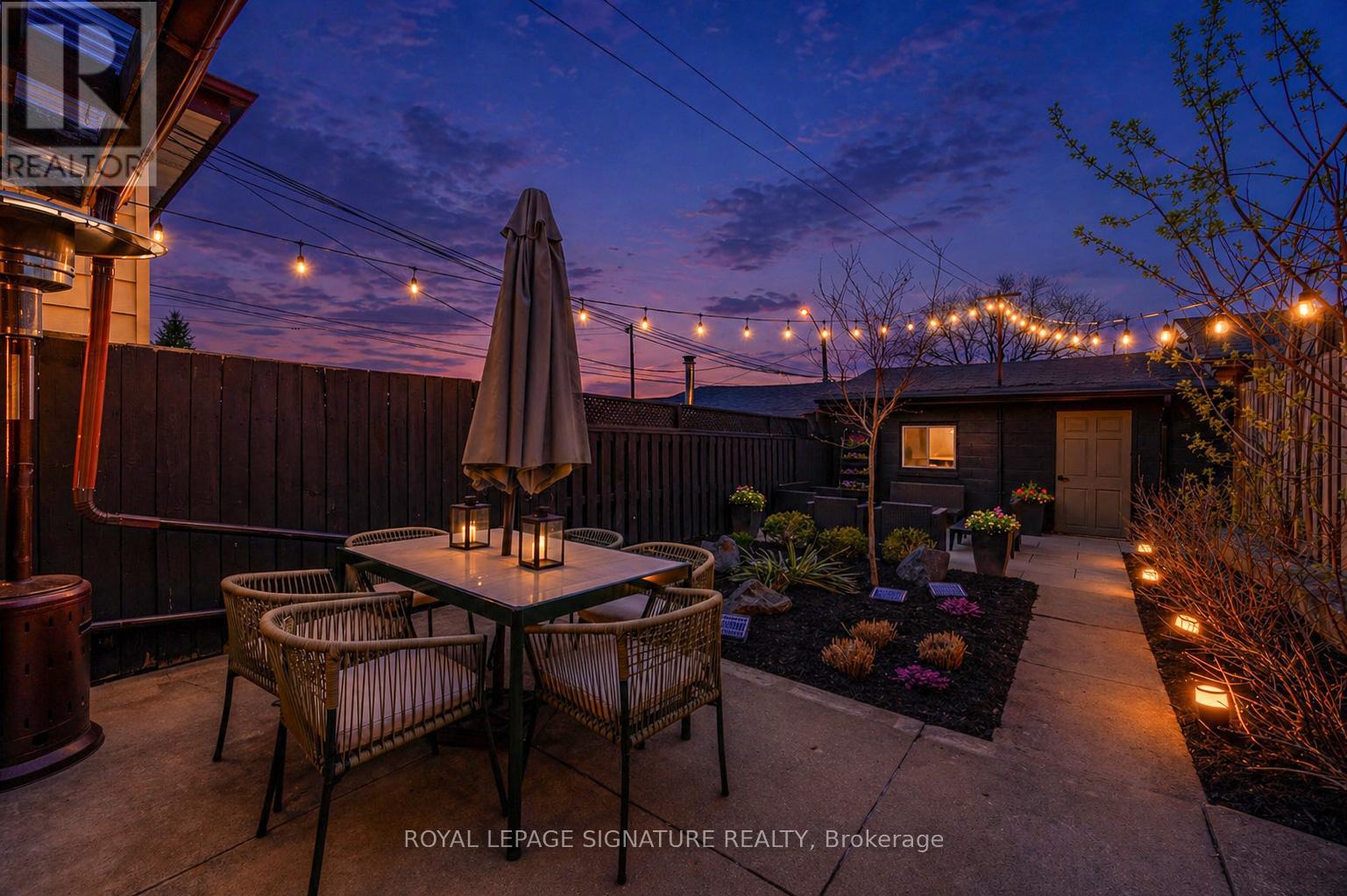 181 Gilbert Avenue, Toronto, Ontario  M6E 4W6 - Photo 35 - W13051318