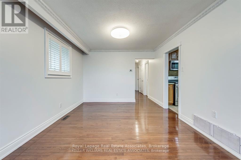 27 Gondola Crescent, Brampton, Ontario  L6S 1W5 - Photo 11 - W13051348