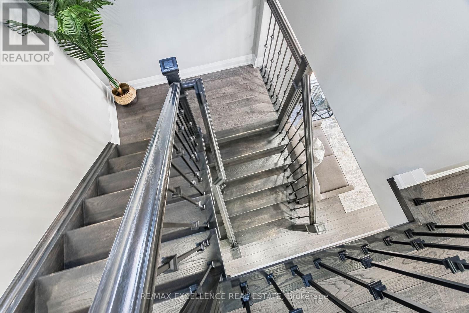 37 Elk Street, Brampton, Ontario  L6R 1R9 - Photo 19 - W13051364