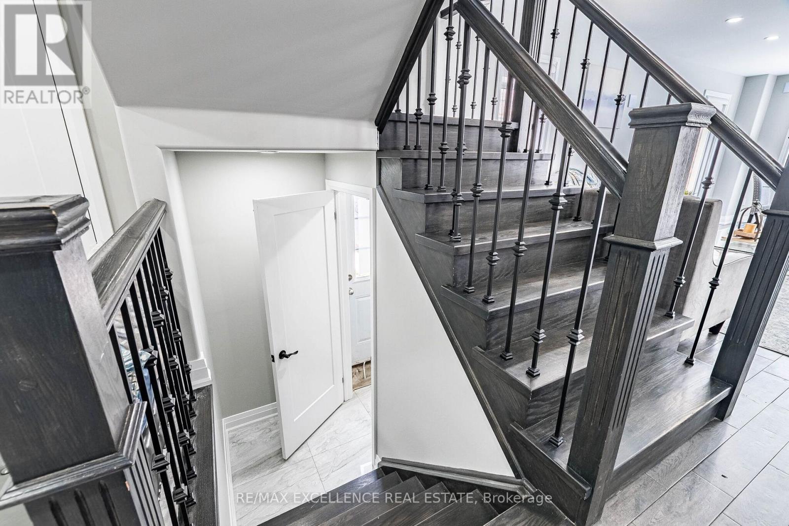 37 Elk Street, Brampton, Ontario  L6R 1R9 - Photo 33 - W13051364