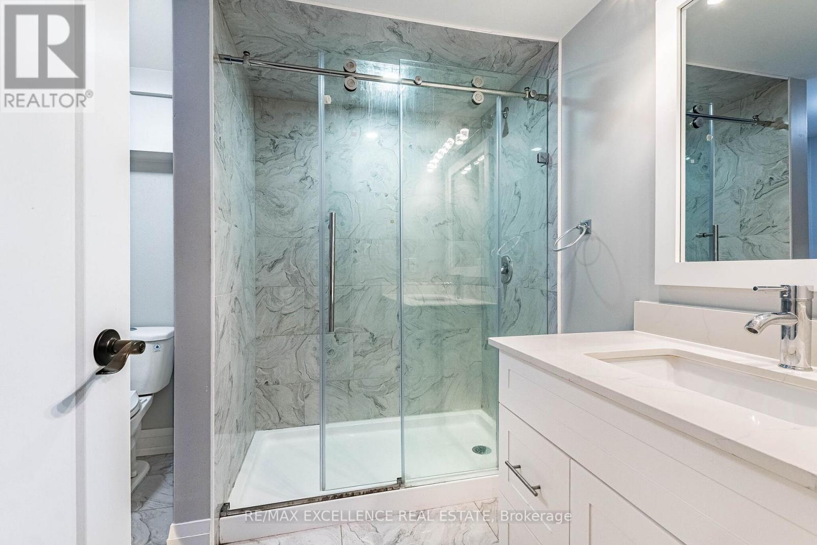 37 Elk Street, Brampton, Ontario  L6R 1R9 - Photo 42 - W13051364