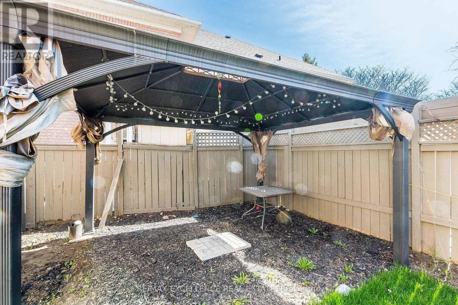 37 Elk Street, Brampton, Ontario  L6R 1R9 - Photo 47 - W13051364