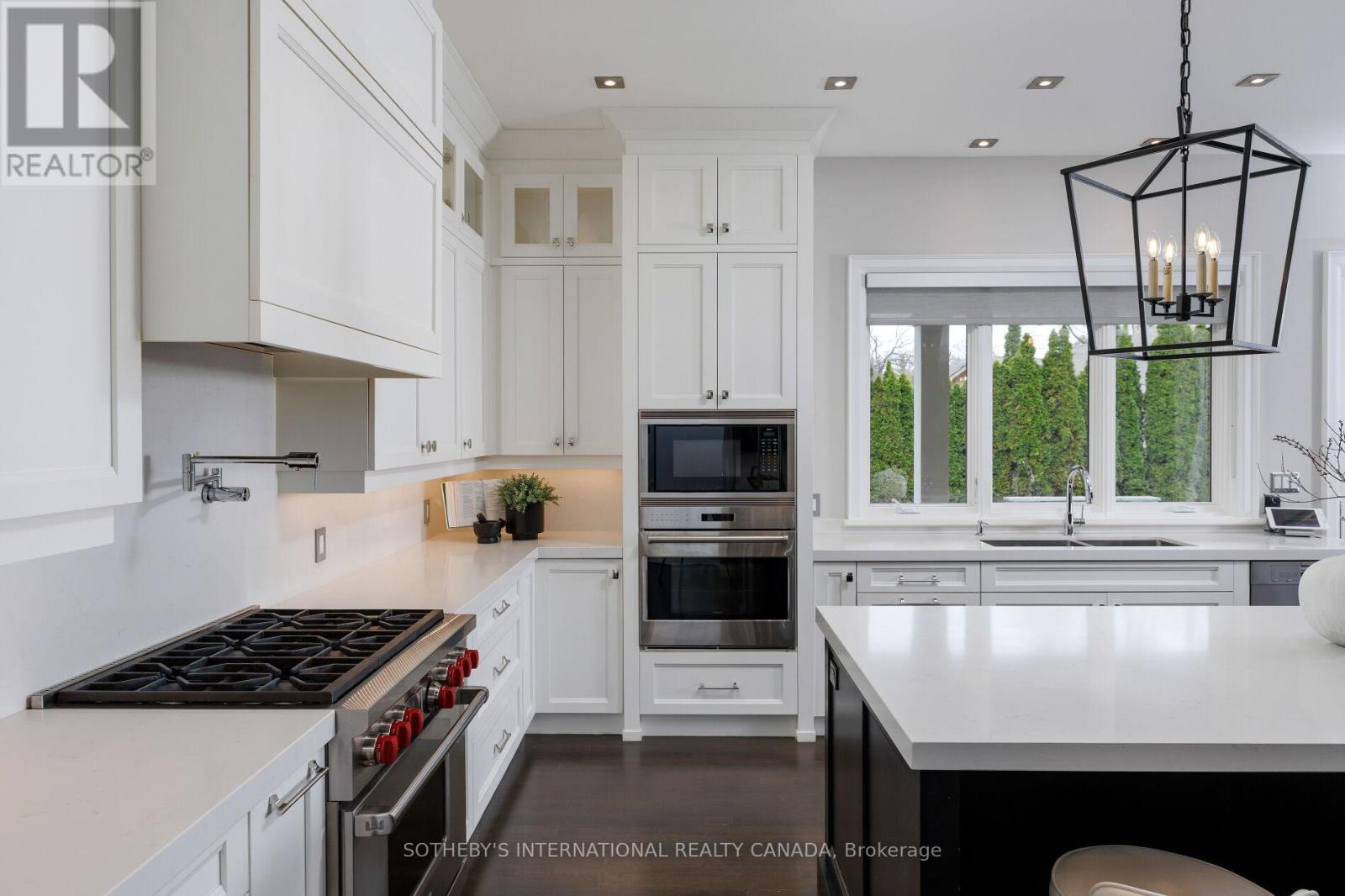 122 Wimbleton Road, Toronto, Ontario  M9A 3S6 - Photo 12 - W13051378