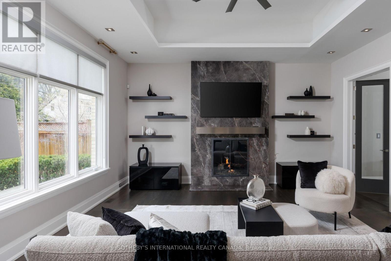 122 Wimbleton Road, Toronto, Ontario  M9A 3S6 - Photo 14 - W13051378