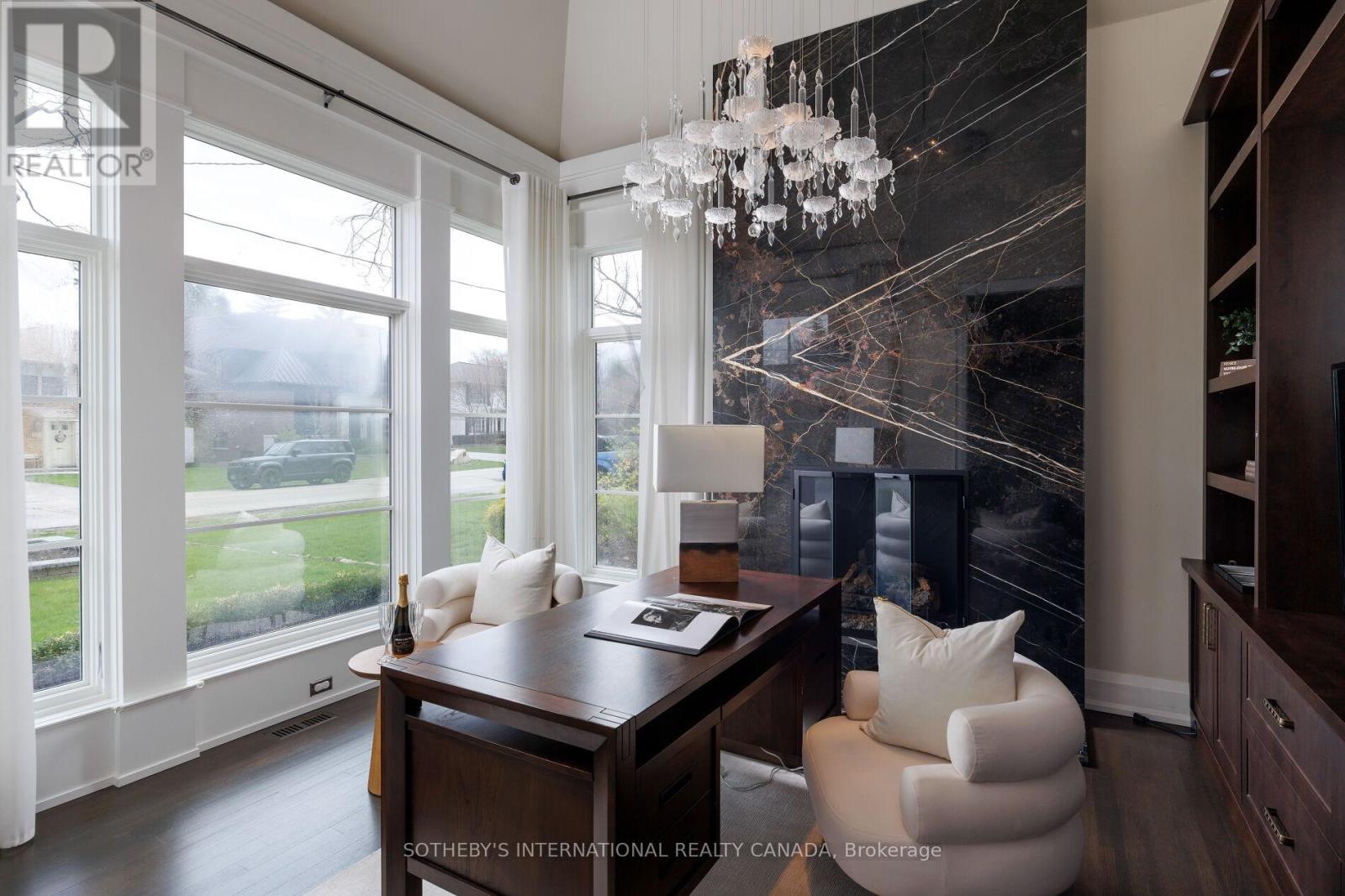 122 Wimbleton Road, Toronto, Ontario  M9A 3S6 - Photo 3 - W13051378