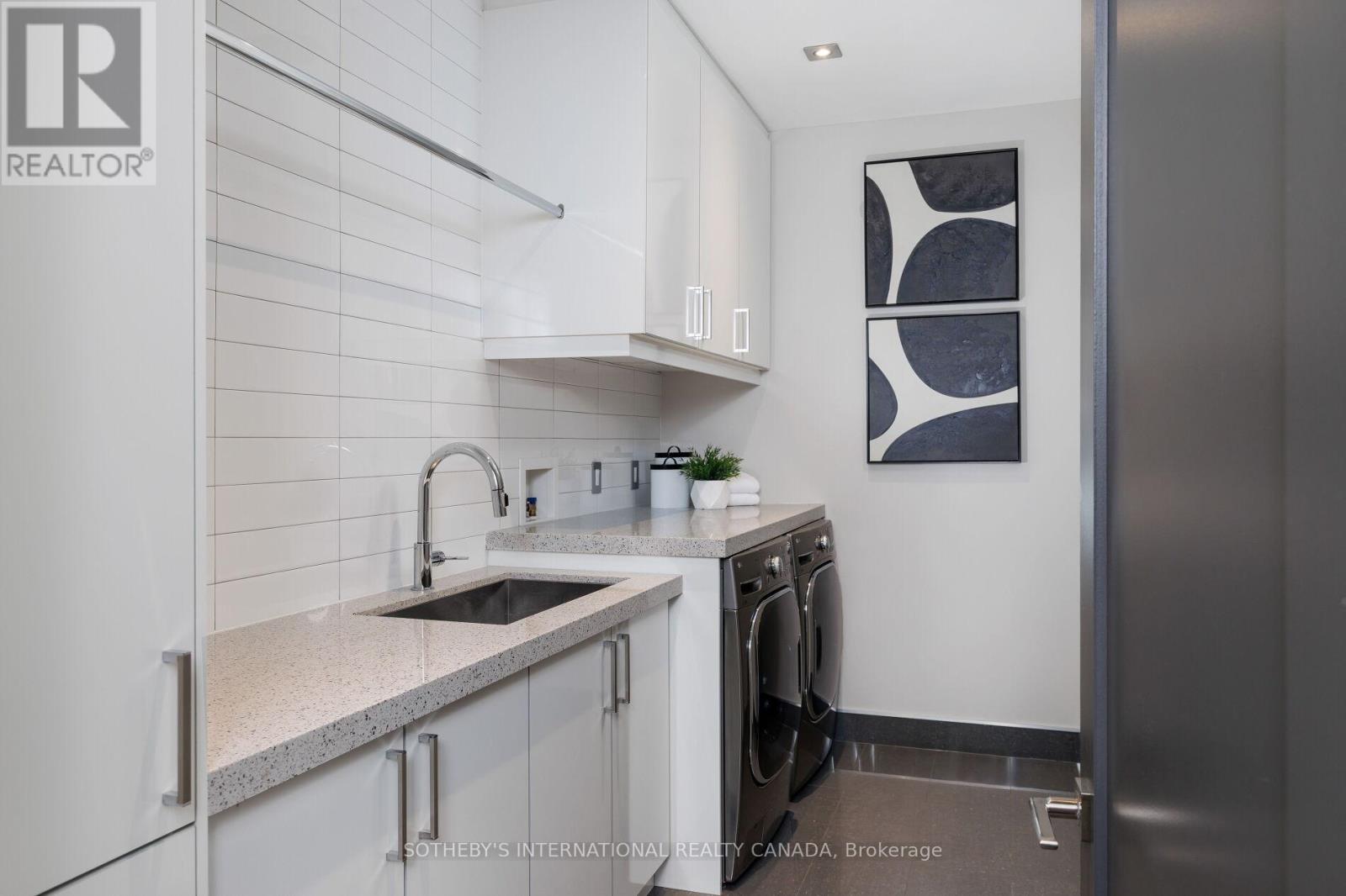 122 Wimbleton Road, Toronto, Ontario  M9A 3S6 - Photo 34 - W13051378