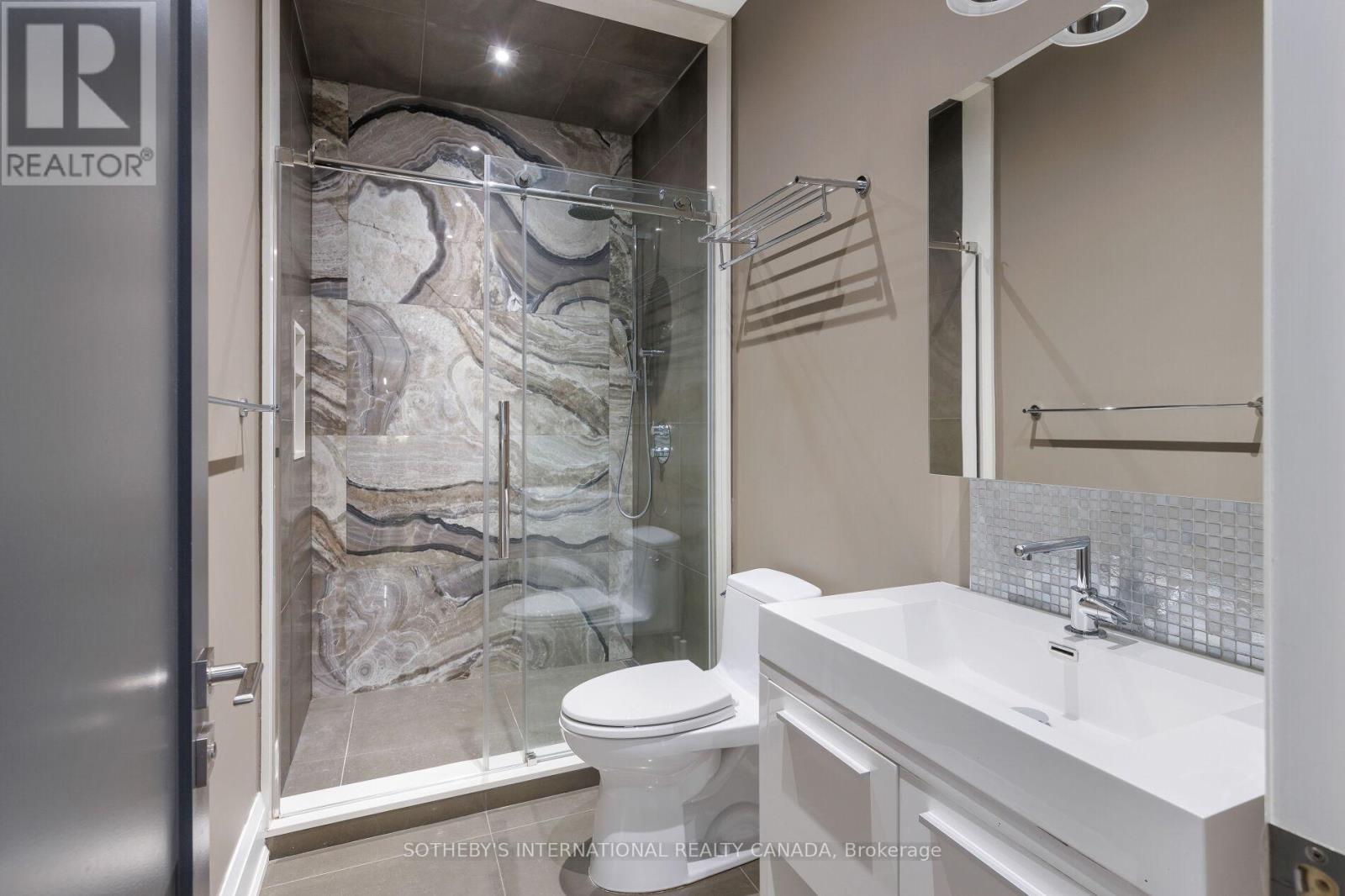 122 Wimbleton Road, Toronto, Ontario  M9A 3S6 - Photo 42 - W13051378