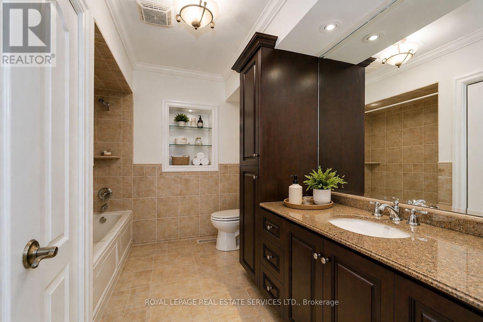 1327 Sedgewick Crescent, Oakville, Ontario  L6L 1X7 - Photo 14 - W13051388