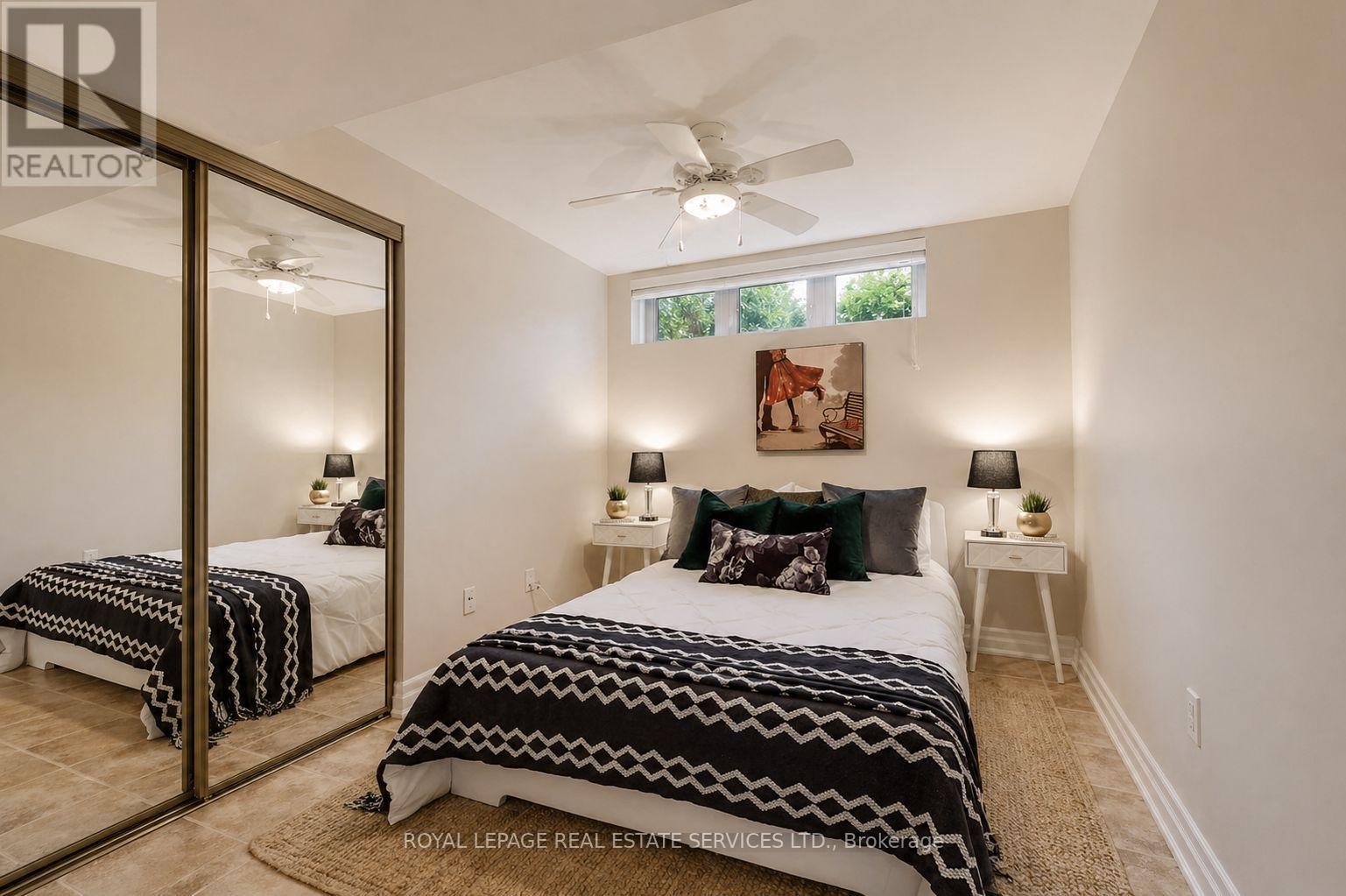 1327 Sedgewick Crescent, Oakville, Ontario  L6L 1X7 - Photo 18 - W13051388