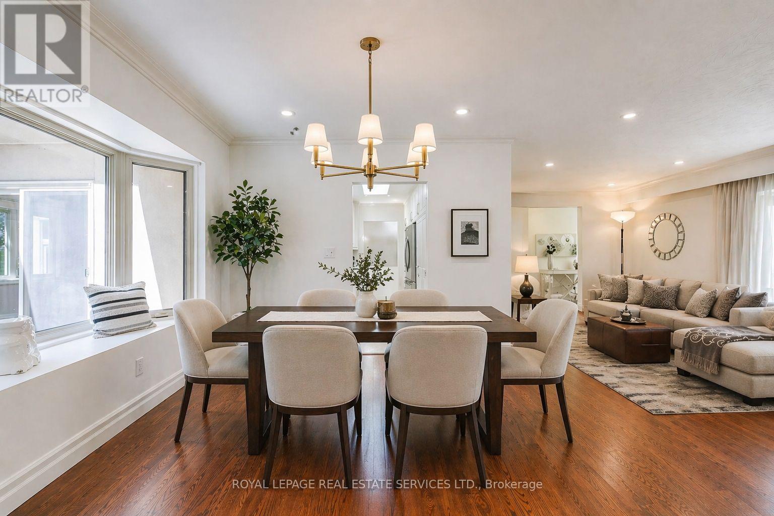 1327 Sedgewick Crescent, Oakville, Ontario  L6L 1X7 - Photo 9 - W13051388