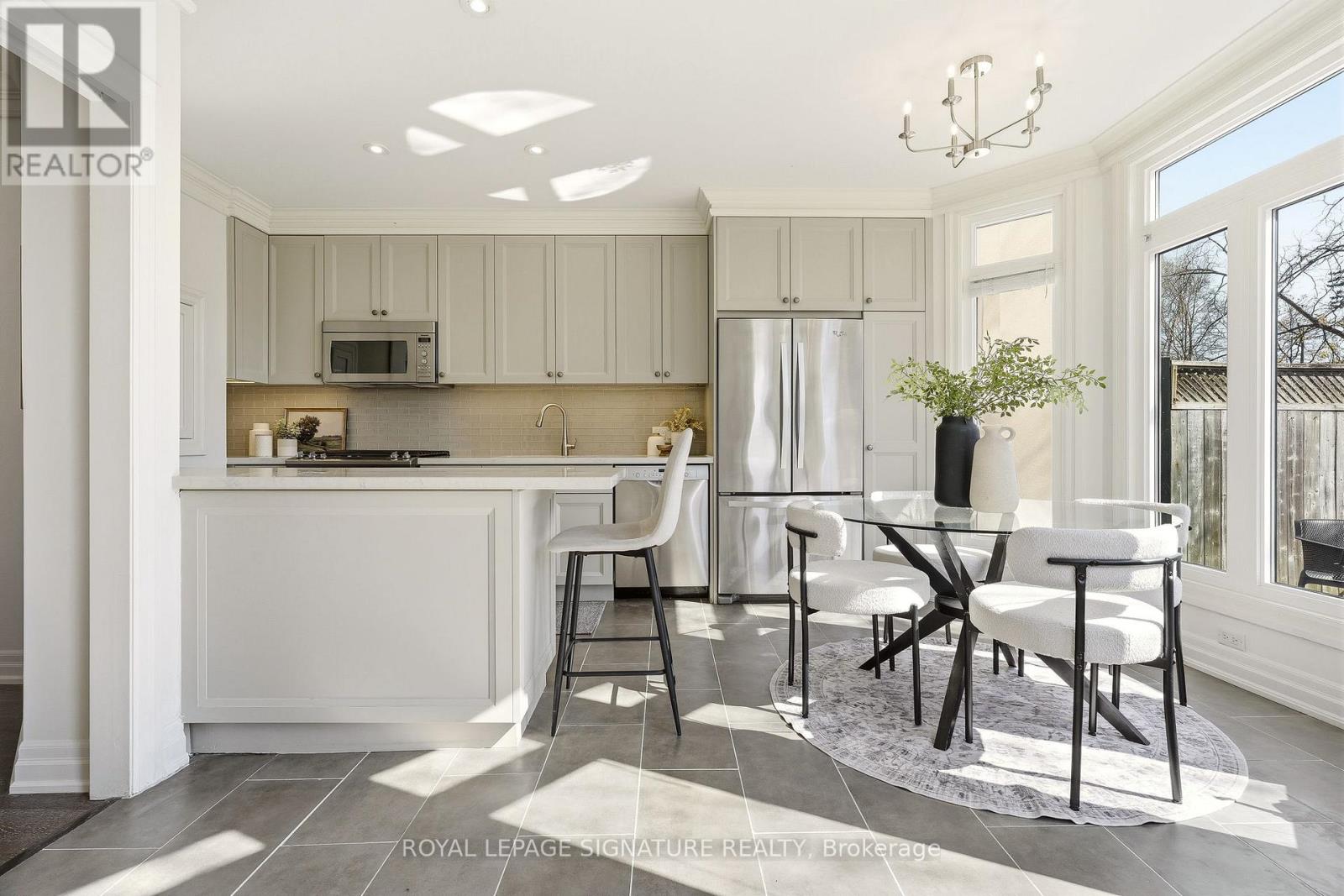 153 Dunn Street, Oakville, Ontario  L6J 3E4 - Photo 12 - W13051400