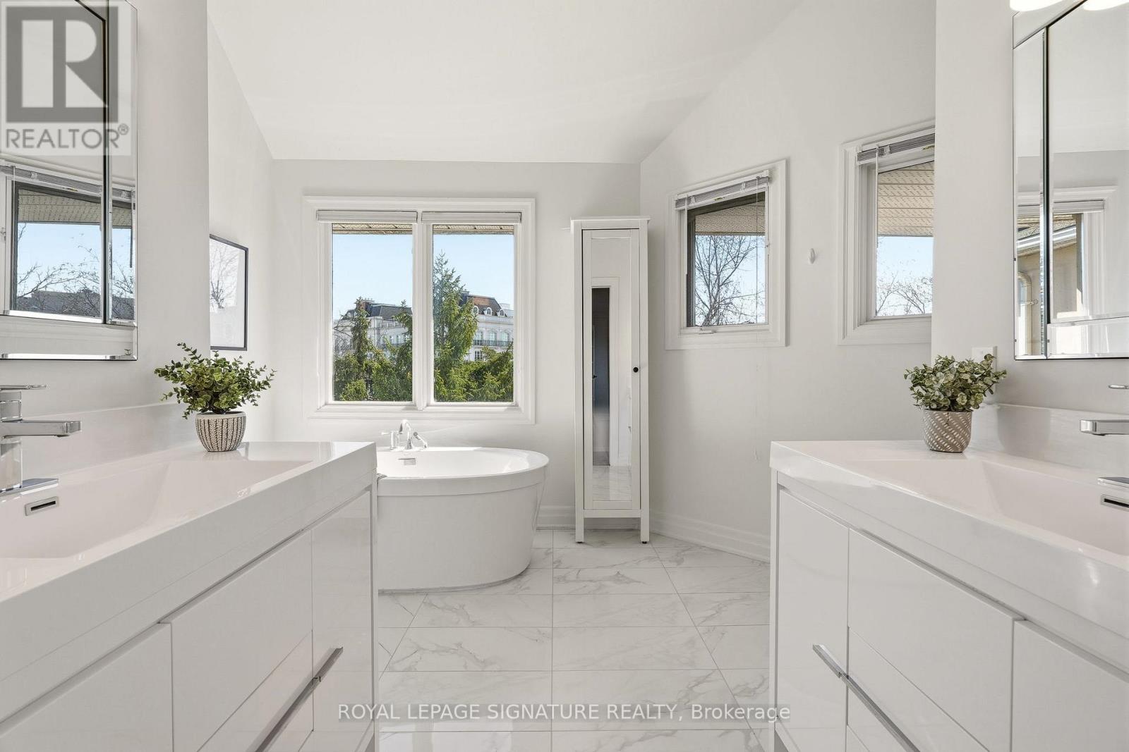 153 Dunn Street, Oakville, Ontario  L6J 3E4 - Photo 29 - W13051400