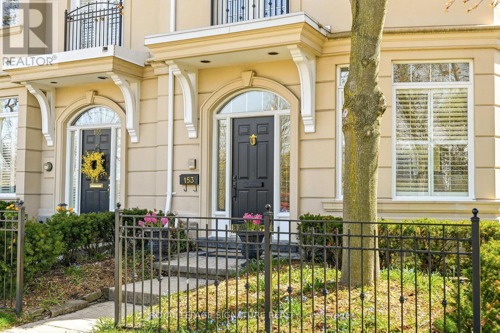 153 Dunn Street, Oakville, Ontario  L6J 3E4 - Photo 3 - W13051400