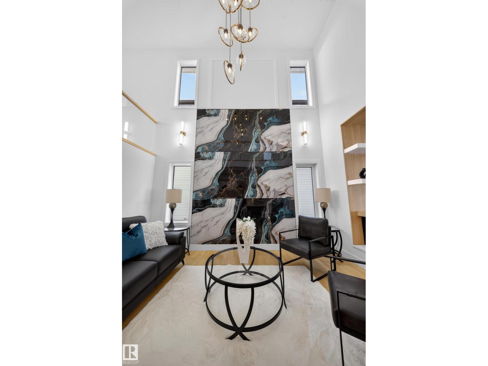 9907 68 St Nw, Edmonton, Alberta  T6A 2S6 - Photo 6 - E4474332