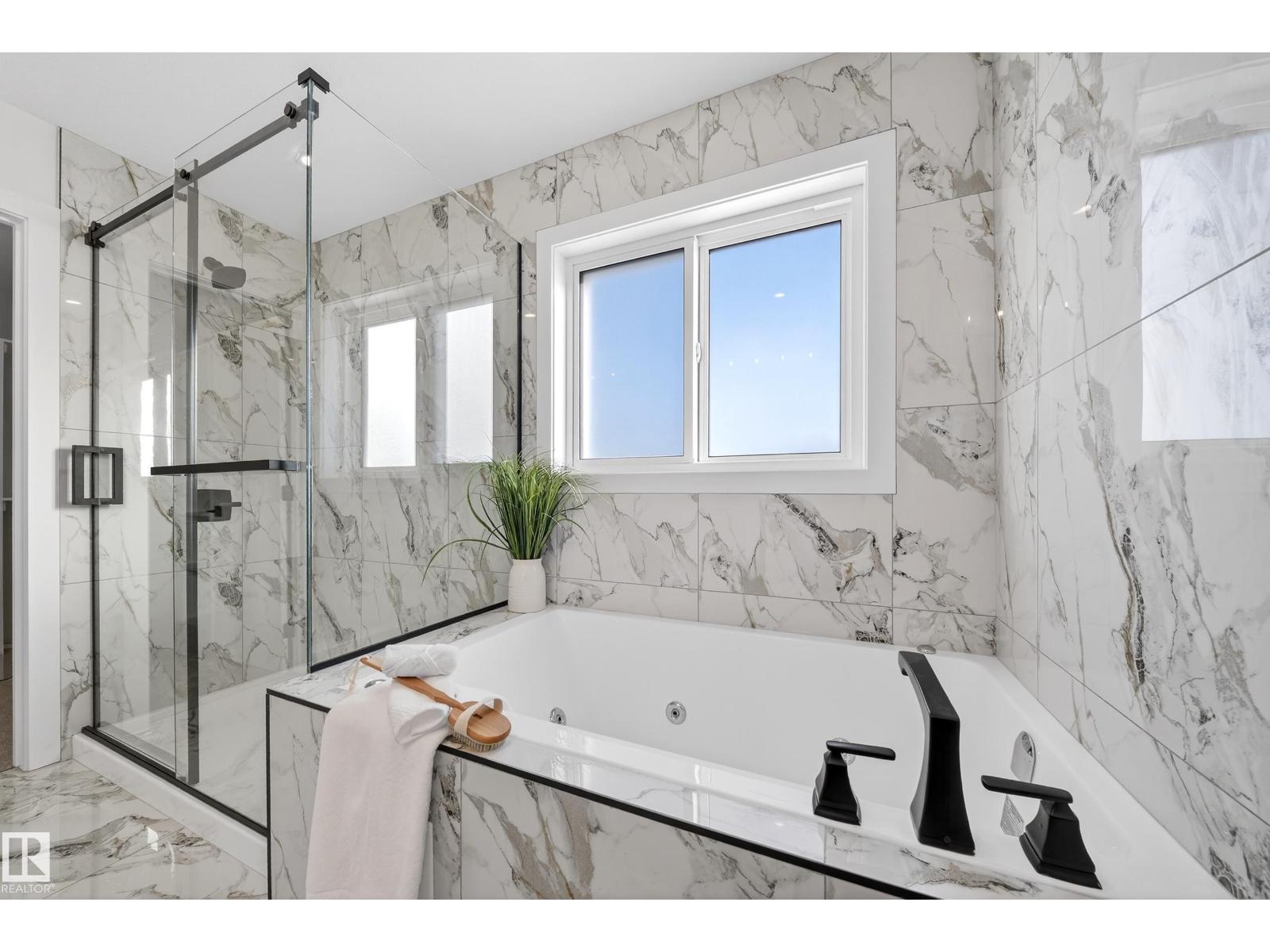 9907 68 St Nw, Edmonton, Alberta  T6A 2S6 - Photo 37 - E4474332