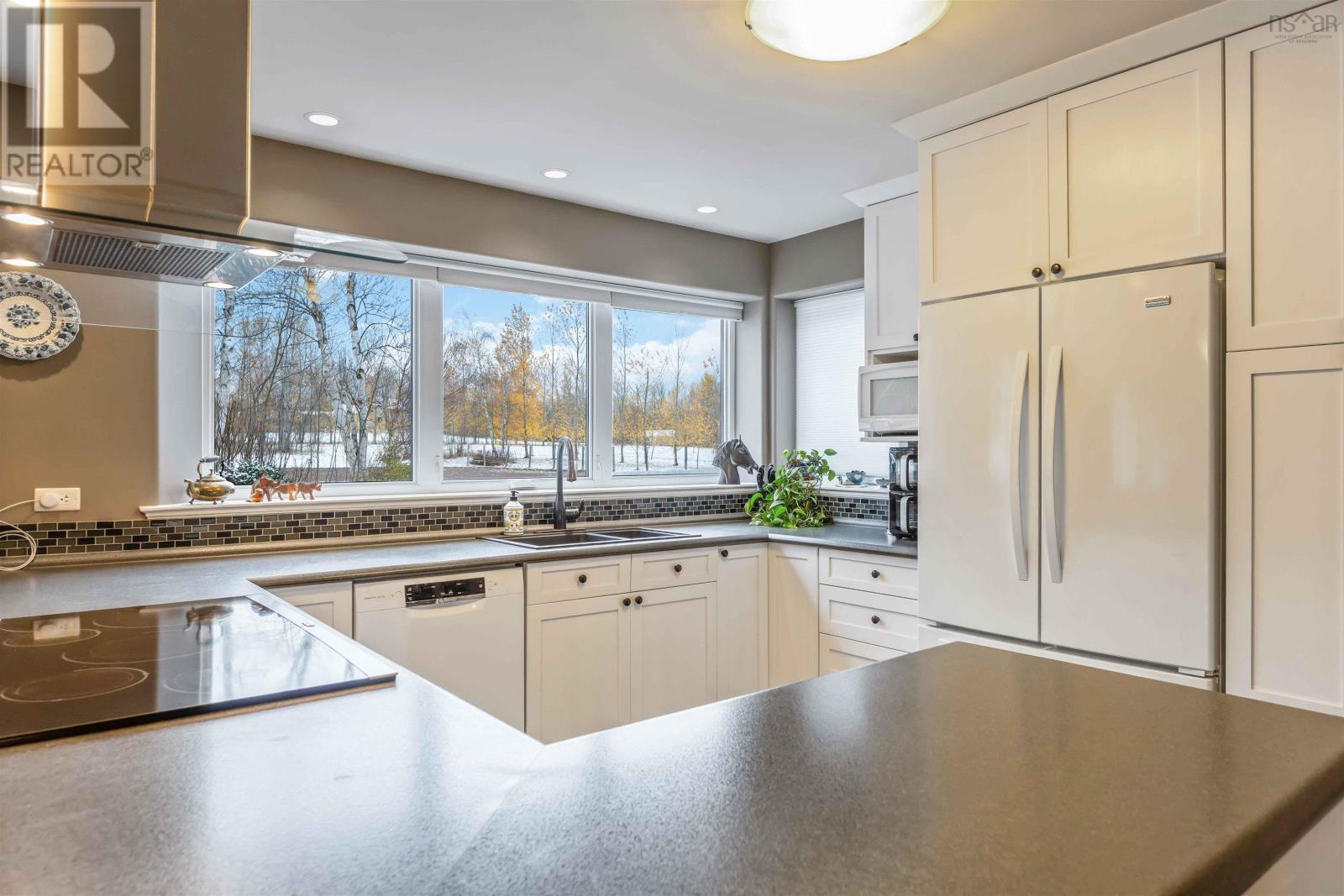 822 Cleveland Road, Windermere, Nova Scotia  B0P 1E0 - Photo 5 - 202528724