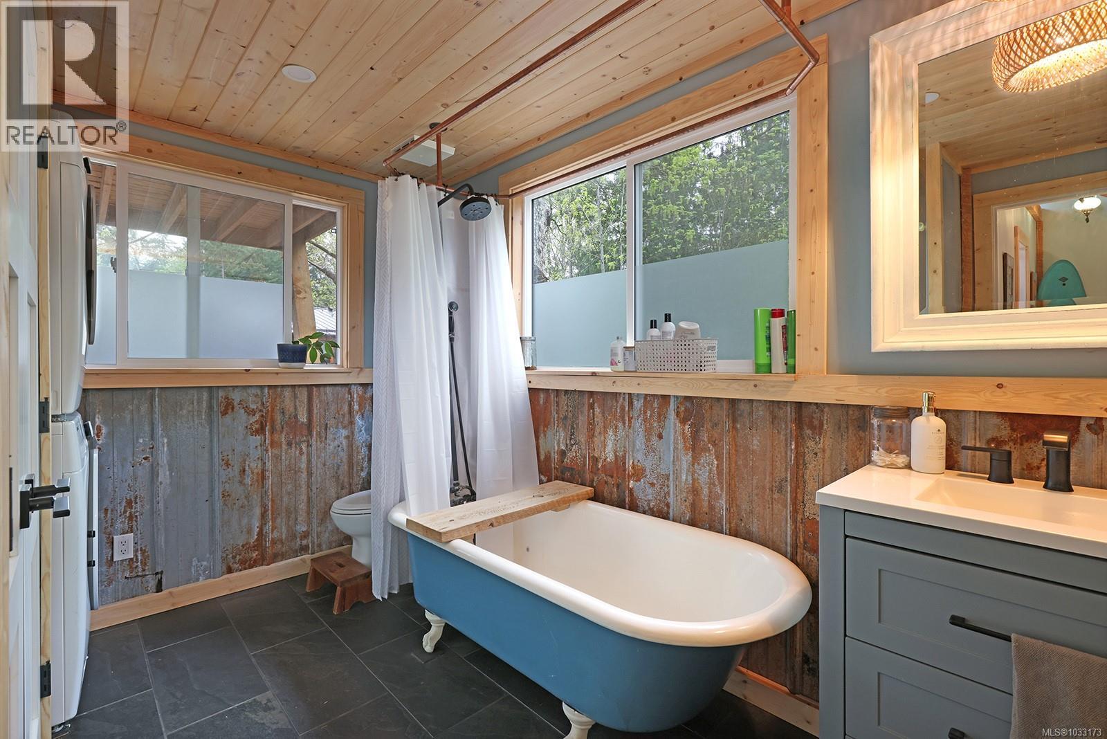 1993 Coleman Rd, Courtenay, British Columbia  V9J 1V8 - Photo 27 - 1033173