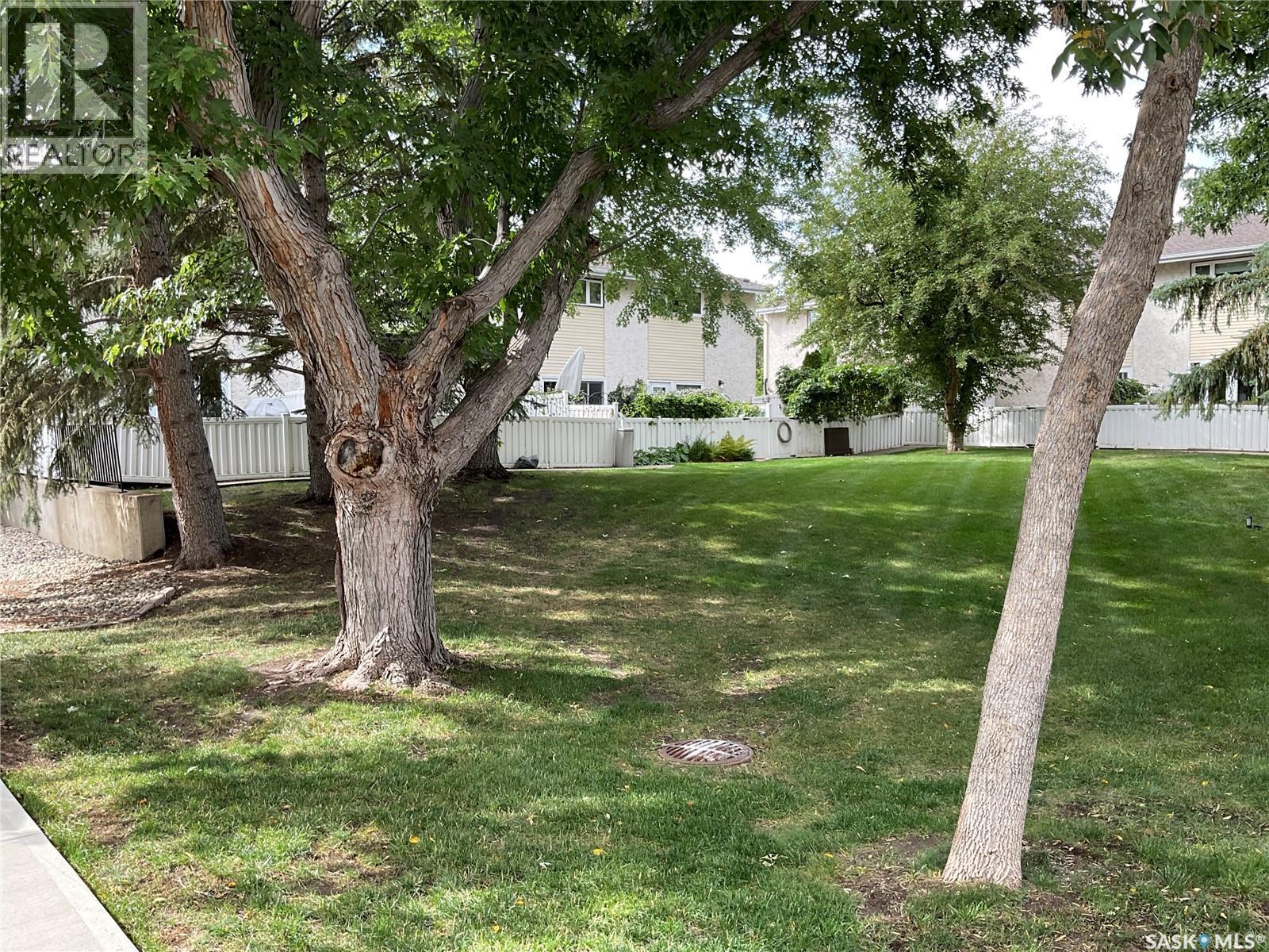 4762 Queen Street, Regina, Saskatchewan  S4S 6G7 - Photo 28 - SK034102