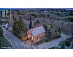 10 MILL STREET, Amaranth, Ontario