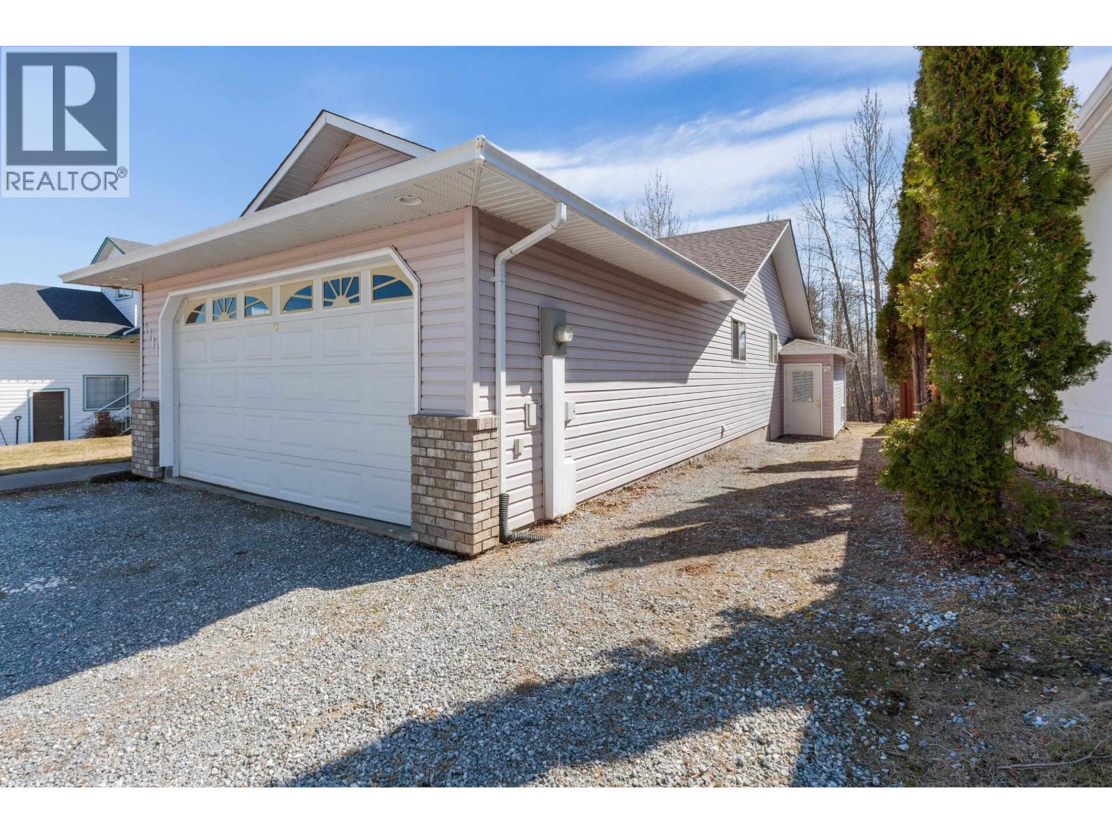 4311 Foster Road, Prince George, British Columbia  V2N 5H7 - Photo 39 - R3116590