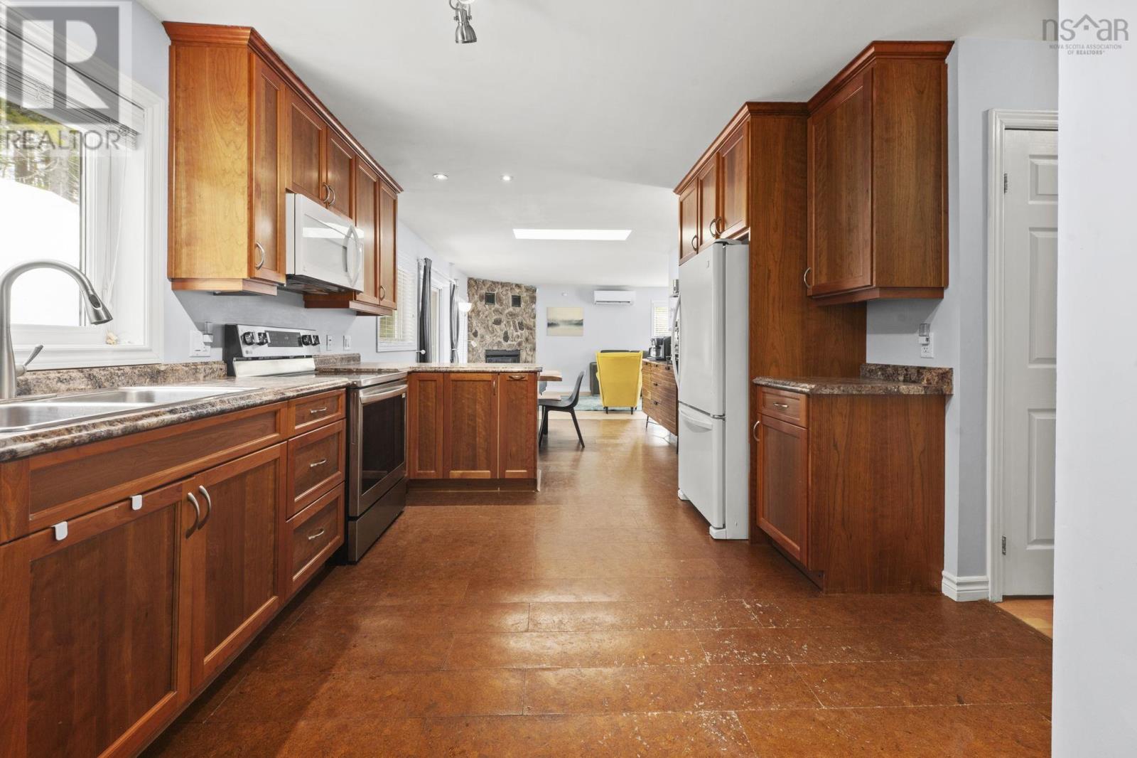 163 Lakeland Street, Beaver Bank, Nova Scotia  B4G 1A6 - Photo 21 - 202608788