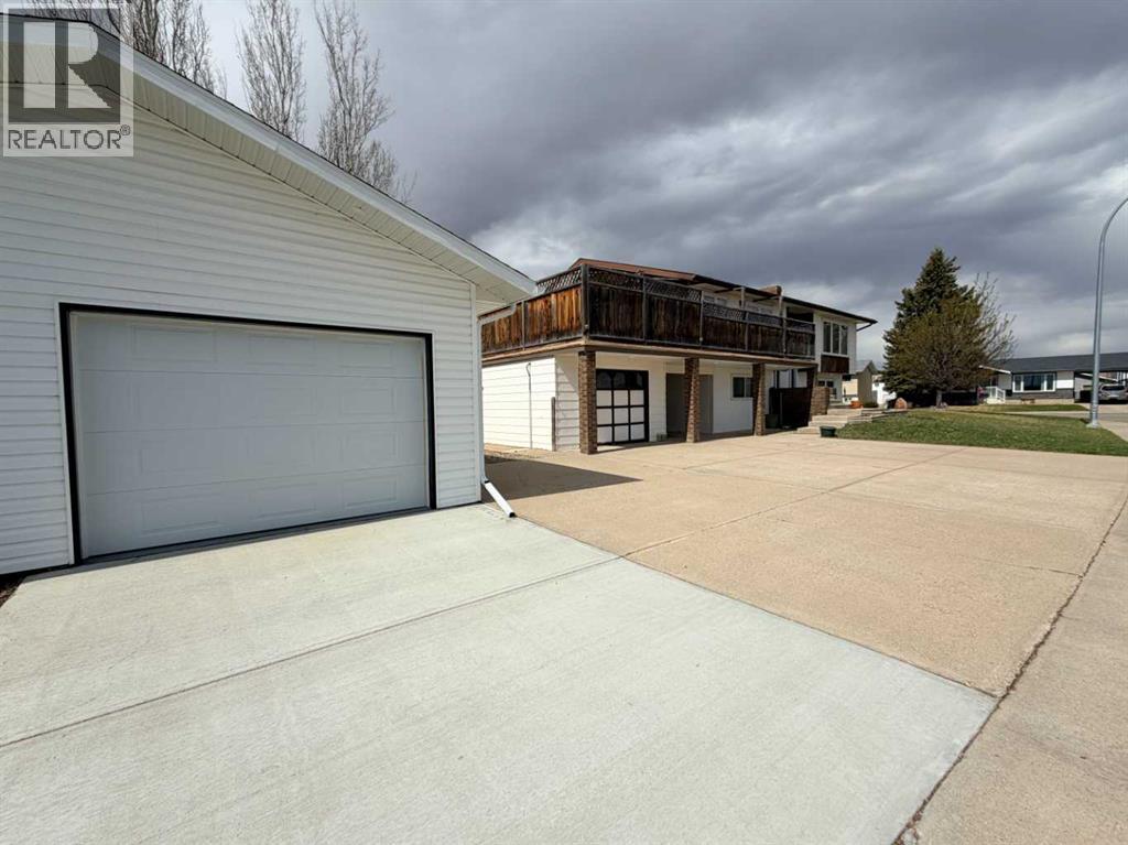 4716 Heritage Drive, Taber, Alberta  T1G 1A4 - Photo 3 - A2304586