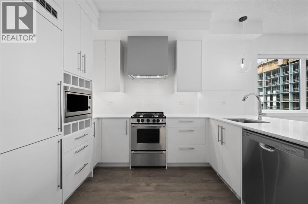 202, 8370 Broadcast Avenue SW, Calgary, Alberta  T3H 6L3 - Photo 4 - A2281559