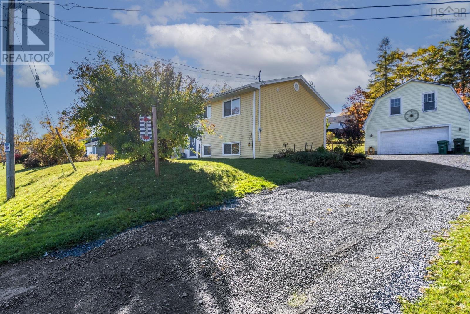 25 Maple Avenue, Hantsport, Nova Scotia  B0P 1P0 - Photo 2 - 202608792