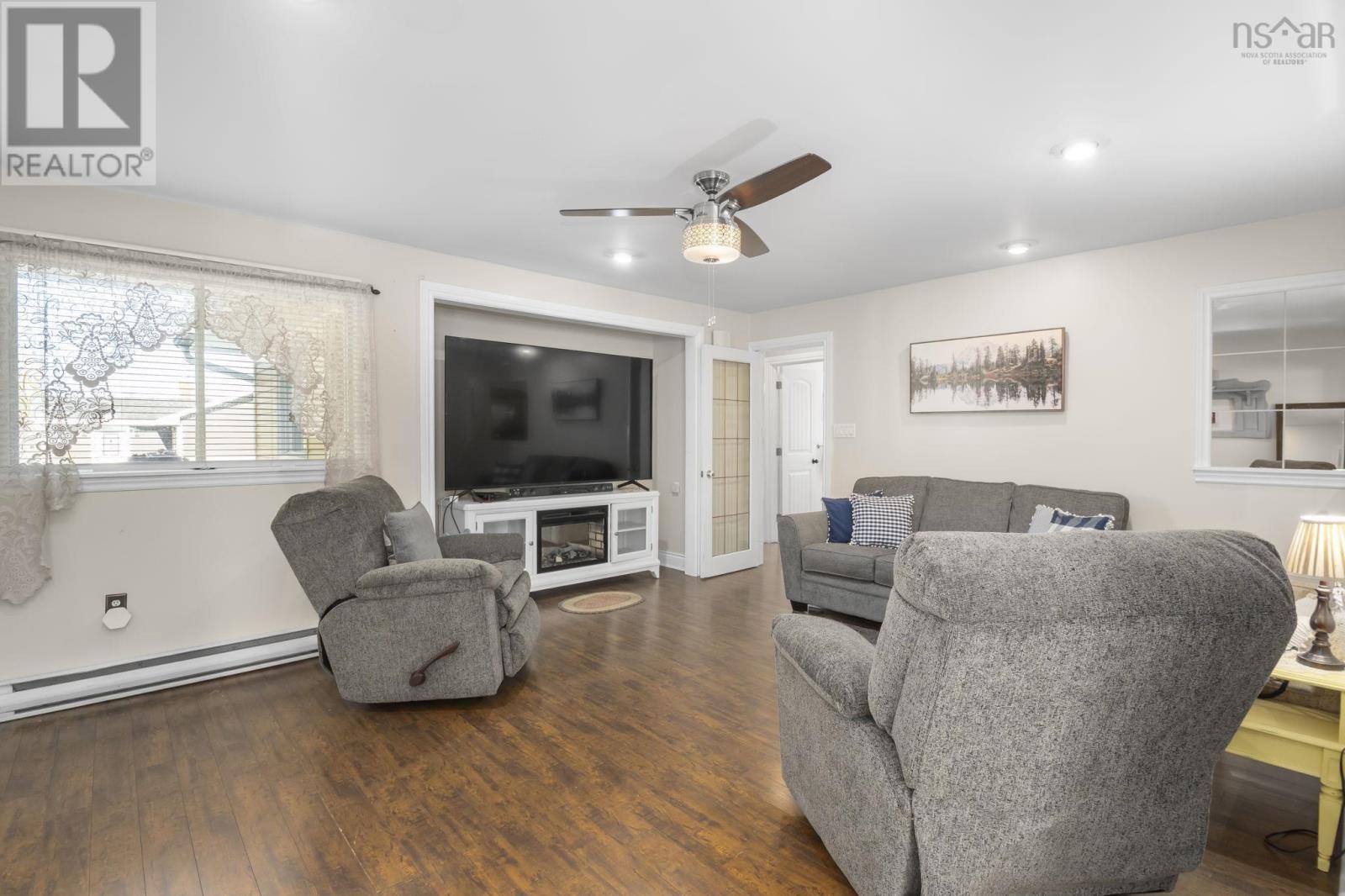 25 Maple Avenue, Hantsport, Nova Scotia  B0P 1P0 - Photo 9 - 202608792
