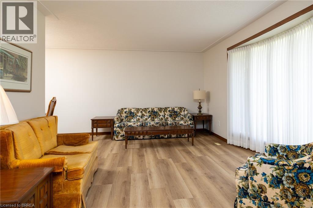 638 Oak Park Road, Brantford, Ontario  N3T 5L8 - Photo 21 - 40824642