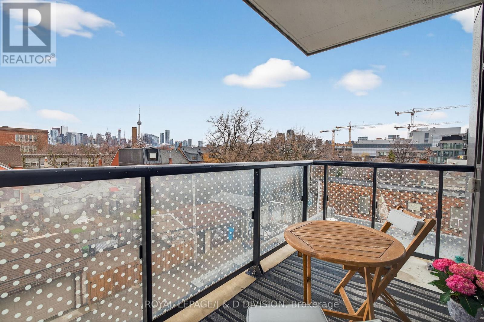 322 - 109 Ossington Avenue, Toronto, Ontario  M6J 0G1 - Photo 3 - C13006570