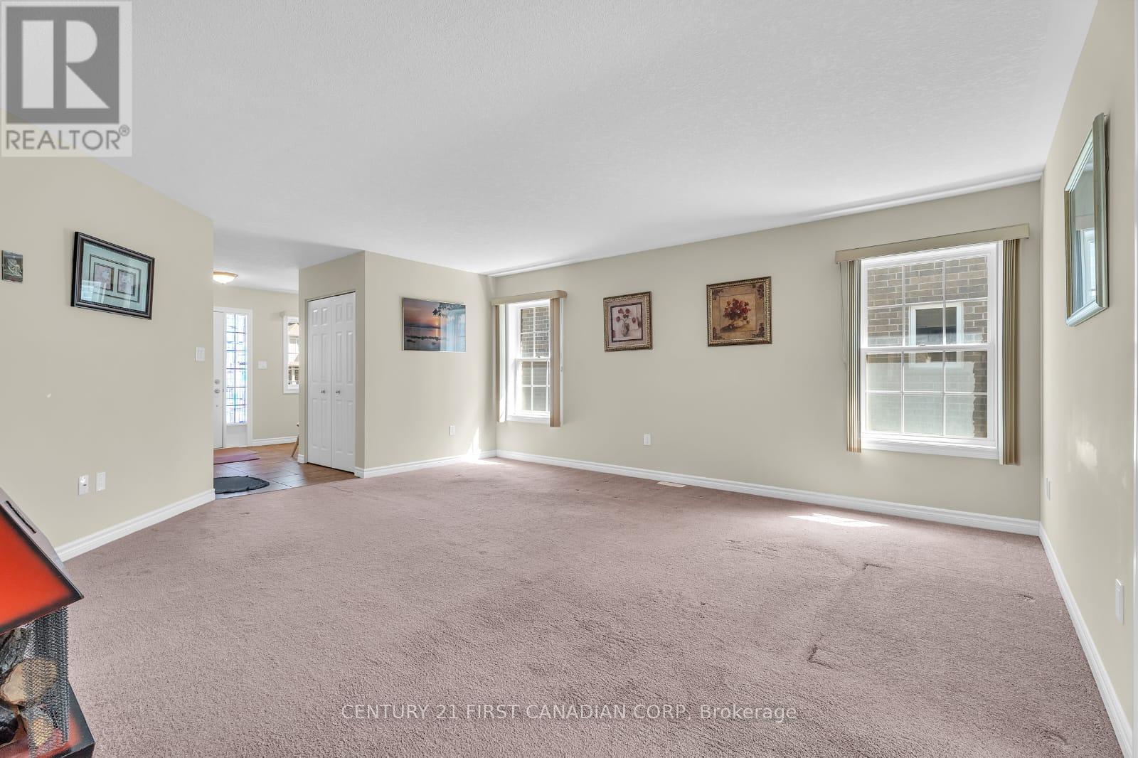 3191 Singleton Avenue, London South (South W), Ontario  N6L 0B8 - Photo 24 - X13049594