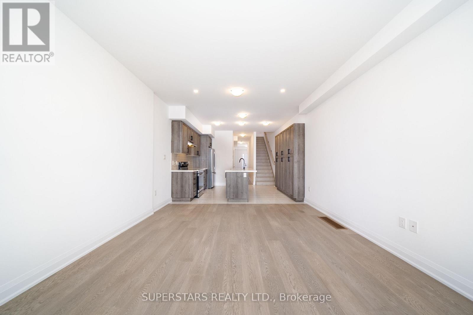 26 Ranch Terrace, Barrie, Ontario  L9J 0Y3 - Photo 7 - S13050956