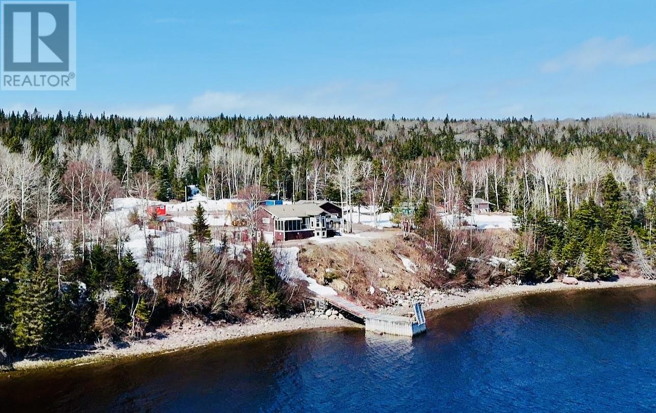 8 West Bottom North Road, South Brook, Newfoundland & Labrador