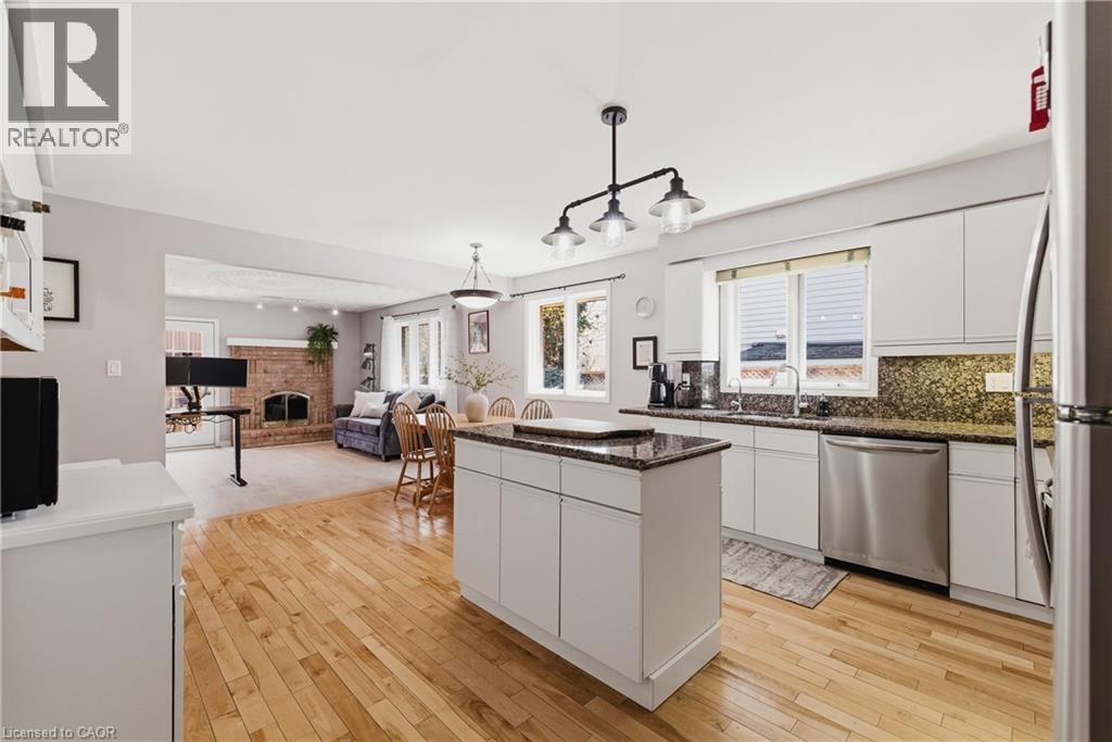 381 Timlock Place, Waterloo, Ontario  N2K 3J2 - Photo 12 - 40824694