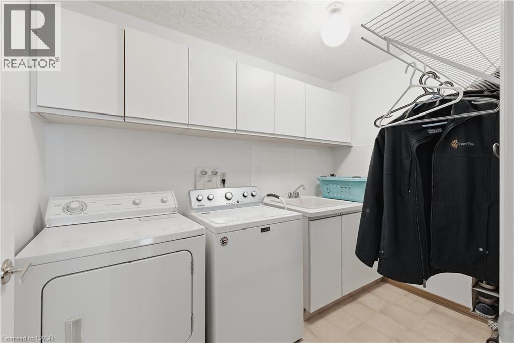 381 Timlock Place, Waterloo, Ontario  N2K 3J2 - Photo 28 - 40824694