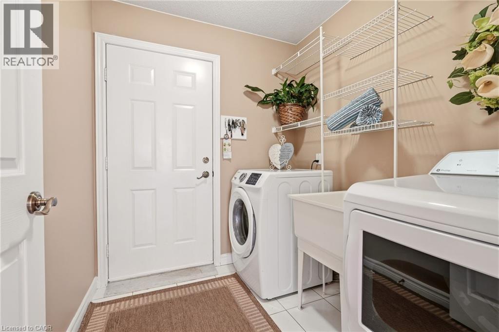 2416 Baxter Crescent, Burlington, Ontario  L7M 4A1 - Photo 31 - 40824404