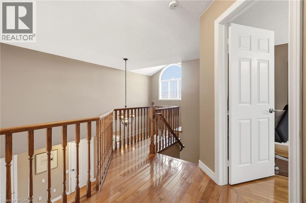 2416 Baxter Crescent, Burlington, Ontario  L7M 4A1 - Photo 32 - 40824404