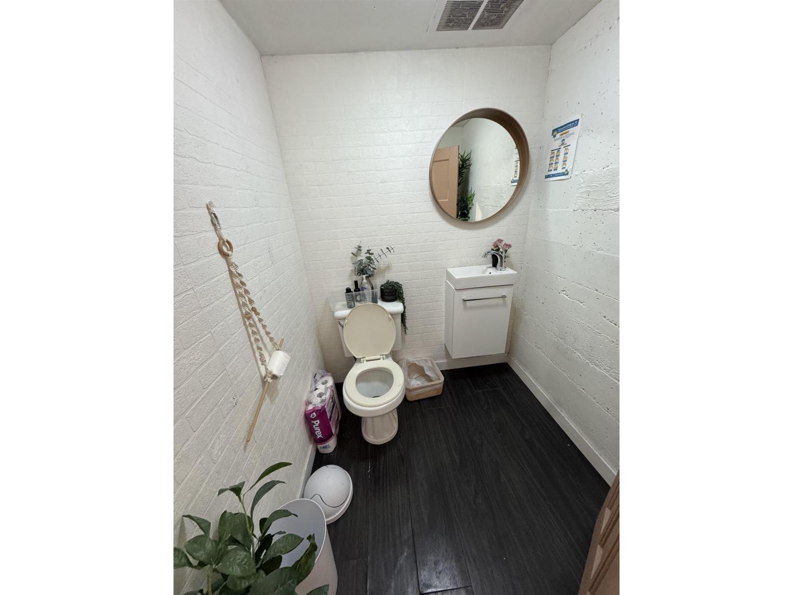 9340 Mill Street, Chilliwack Downtown, Chilliwack, British Columbia  V2P 4N2 - Photo 9 - C8078262