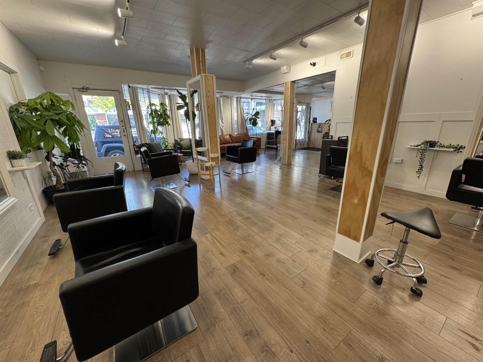 9340 Mill Street, Chilliwack Downtown, Chilliwack, British Columbia  V2P 4N2 - Photo 2 - C8078262