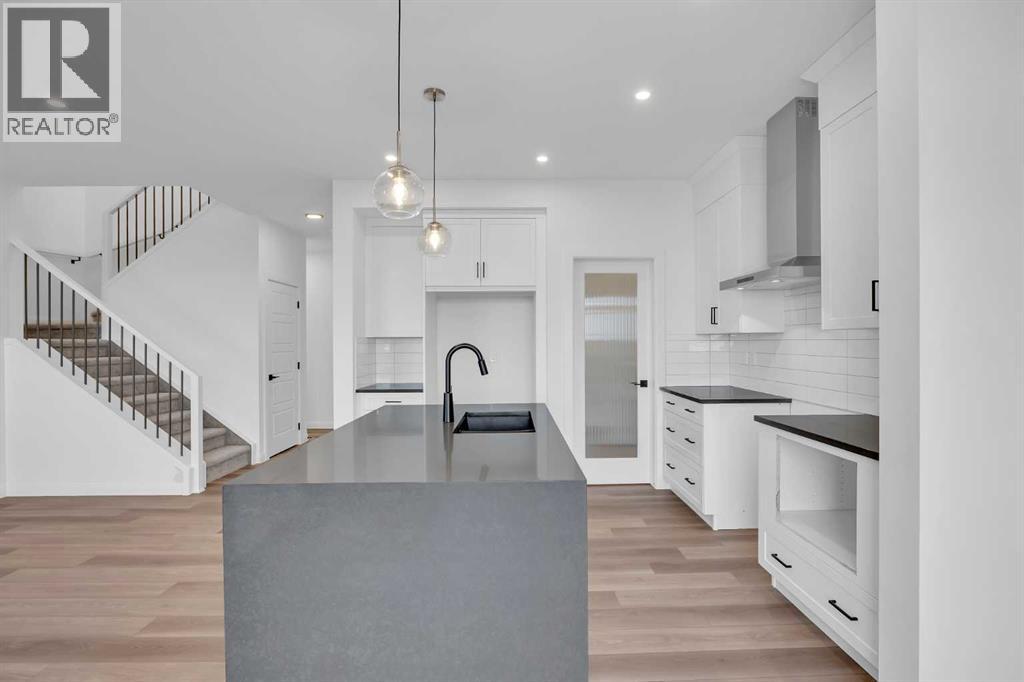 154 Northern Lights Crescent, Langdon, Alberta  T0J 1X2 - Photo 11 - A2290853