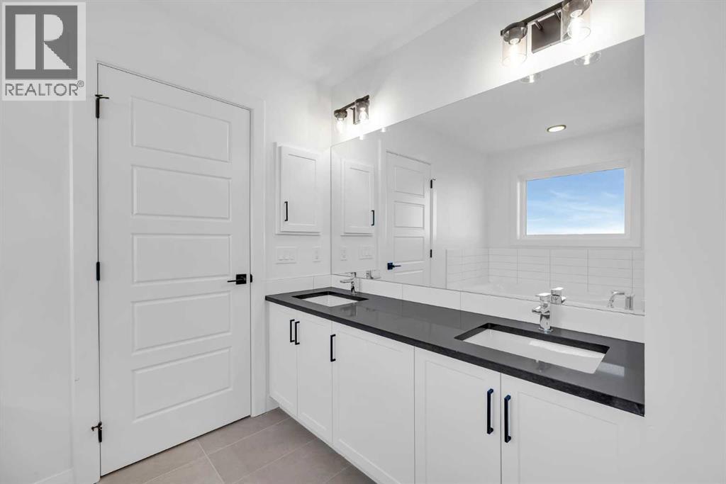 154 Northern Lights Crescent, Langdon, Alberta  T0J 1X2 - Photo 27 - A2290853