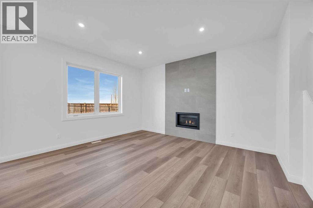 154 Northern Lights Crescent, Langdon, Alberta  T0J 1X2 - Photo 3 - A2290853