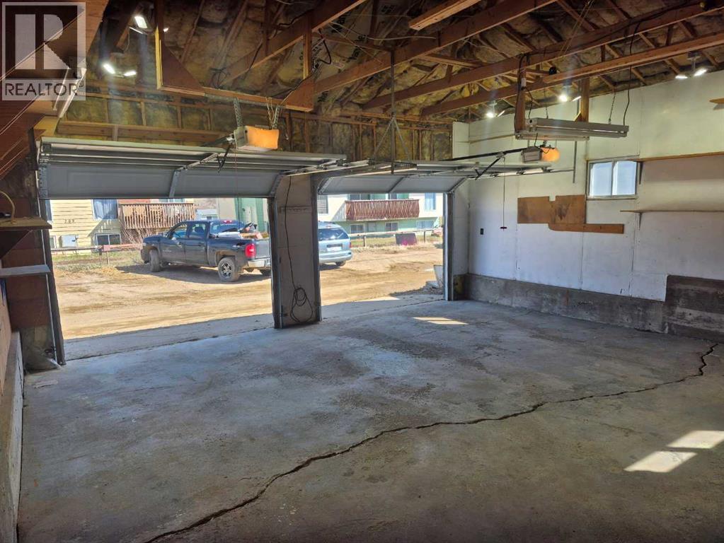 716 Bankview Drive, Drumheller, Alberta  T0J 0Y5 - Photo 21 - A2301422