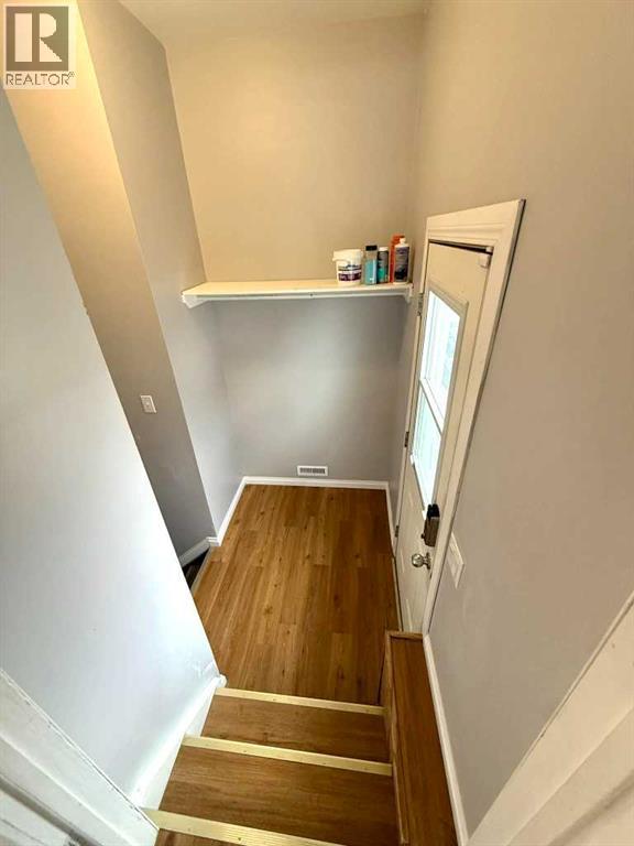 716 Bankview Drive, Drumheller, Alberta  T0J 0Y5 - Photo 11 - A2301422