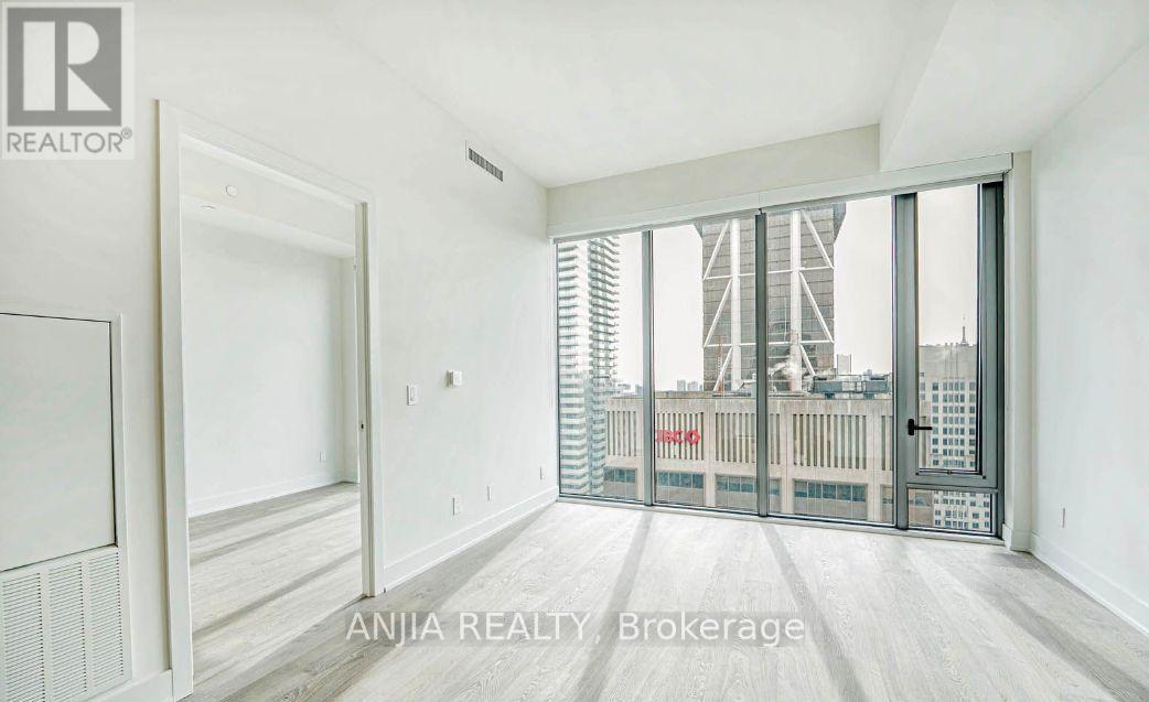 4705 - 8 Cumberland Street, Toronto, Ontario  M4W 0B6 - Photo 4 - C13051464