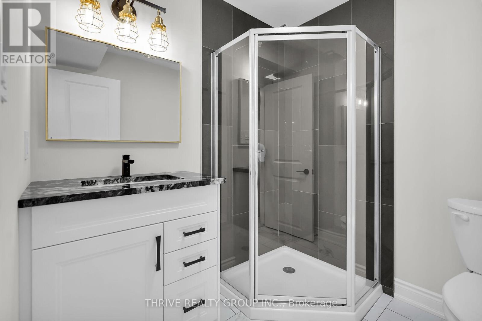 3 Elliot Street, Strathroy-Caradoc, Ontario  N7G 0H2 - Photo 45 - X13051466