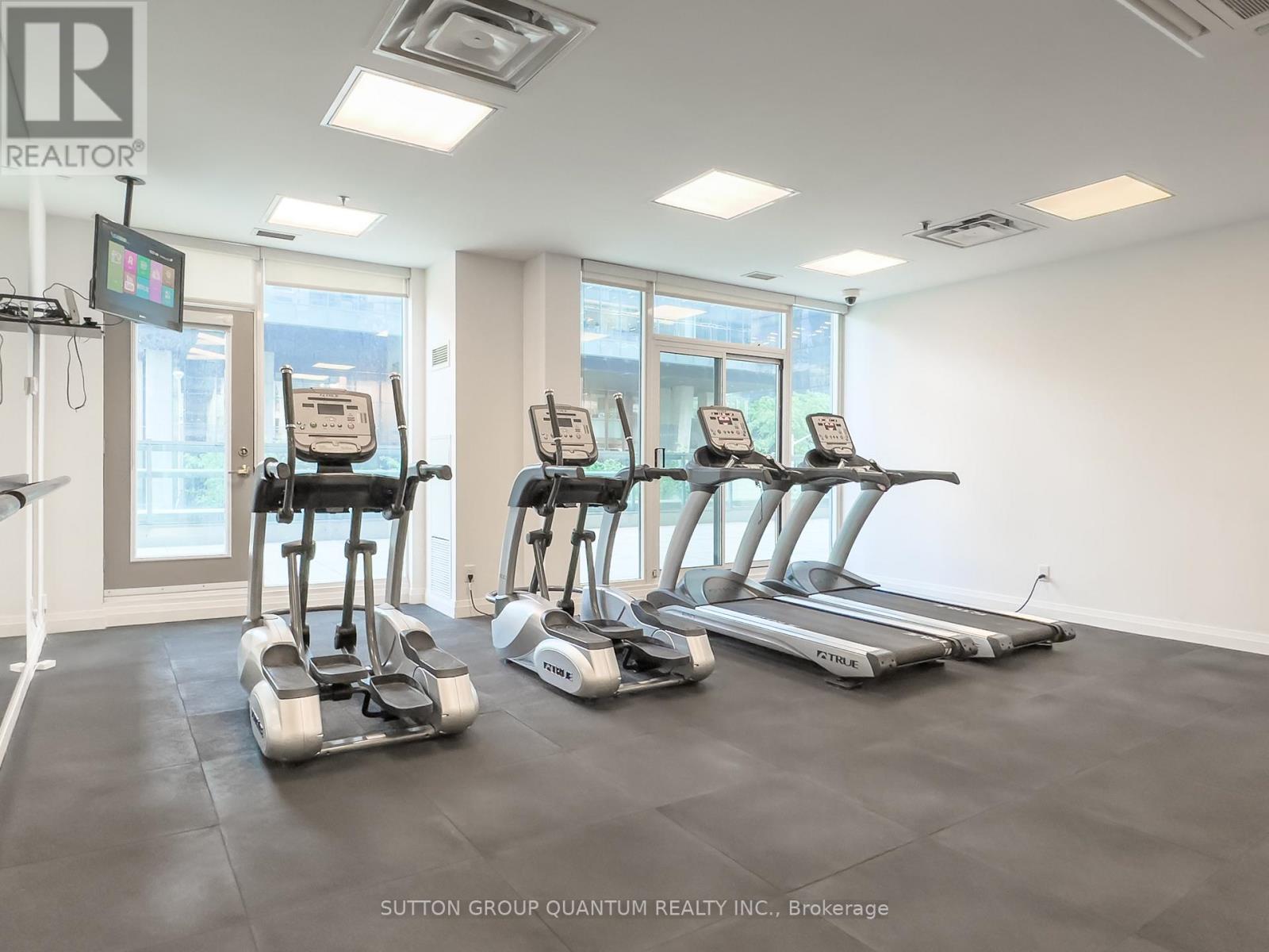 1002 - 30 Grand Trunk Crescent, Toronto, Ontario  M5J 3A4 - Photo 24 - C13051530